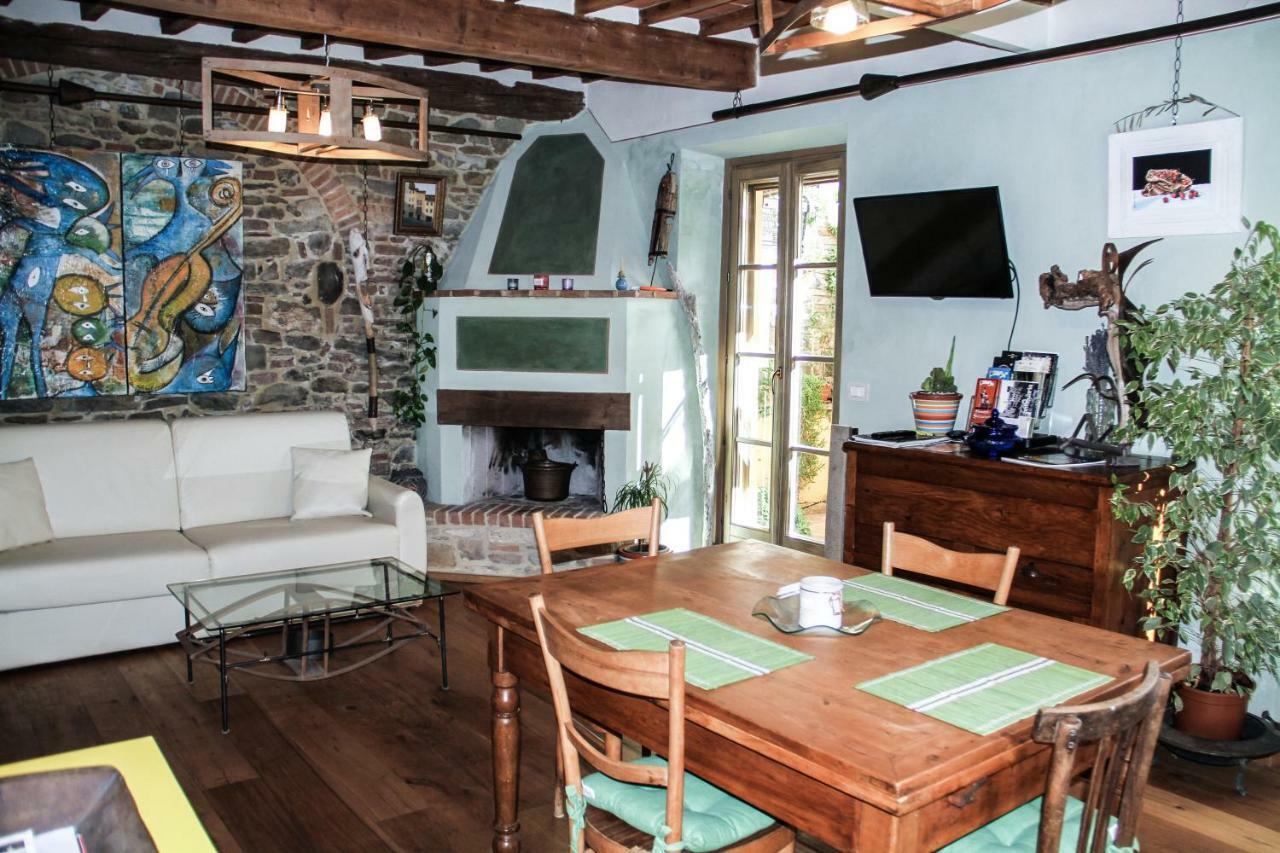 Residenza Fra Le Torri - Charme & Art Gallery Home Arezzo Kültér fotó