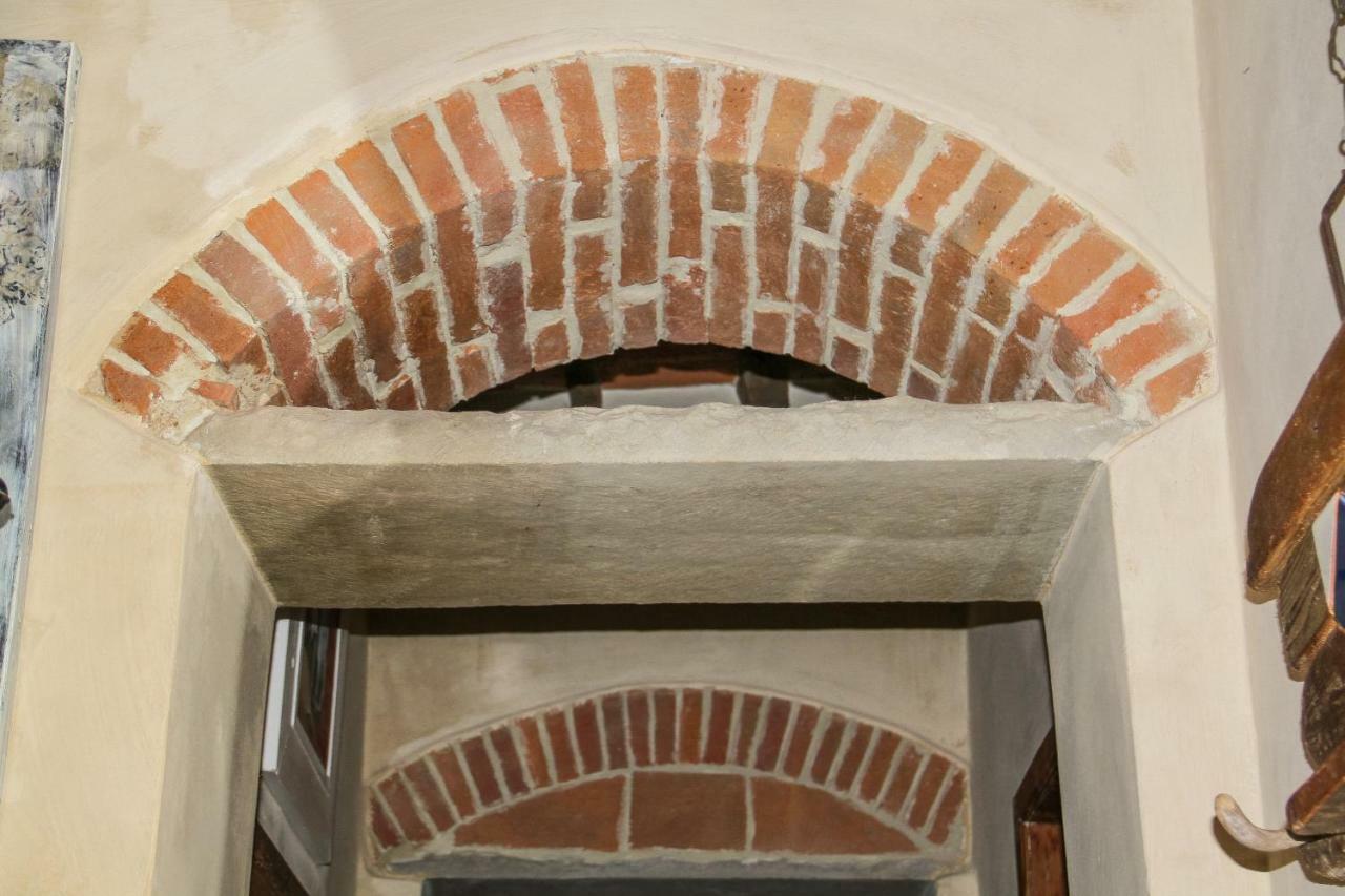 Residenza Fra Le Torri - Charme & Art Gallery Home Arezzo Kültér fotó